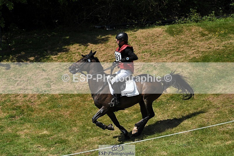 230527-145959-10573 - 361-FINCH_FANCY-Ben_Lee_Liles-XC