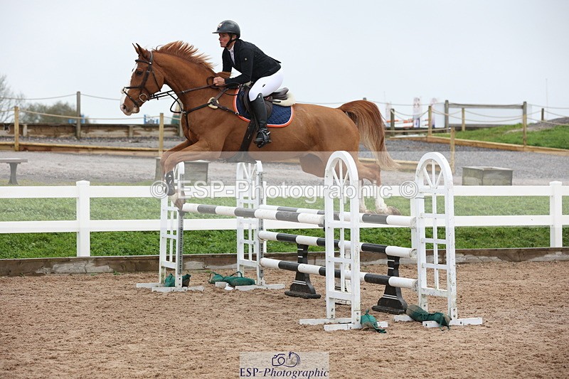 231112A-125542-04265 - Cls 19 Snr 1.05m Open