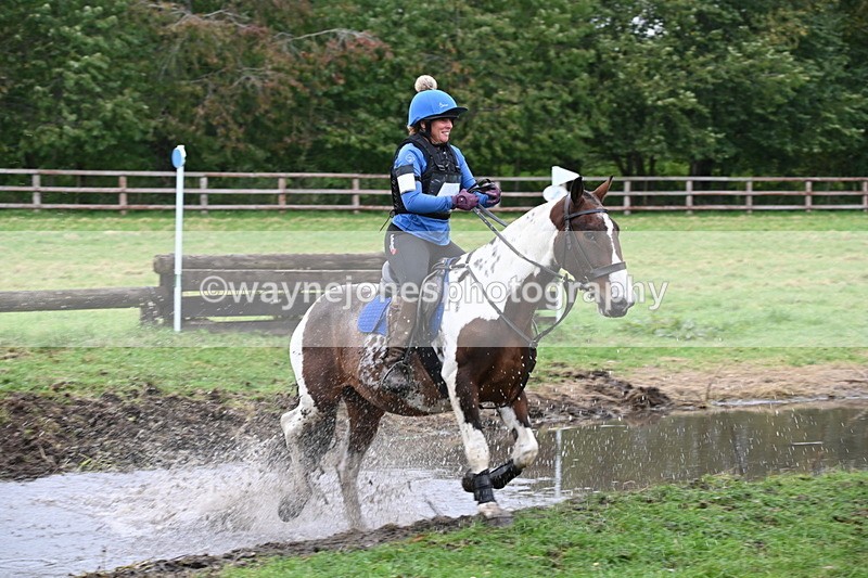 WJ6_7679 - Time at Photographer 13:23 to 13:49