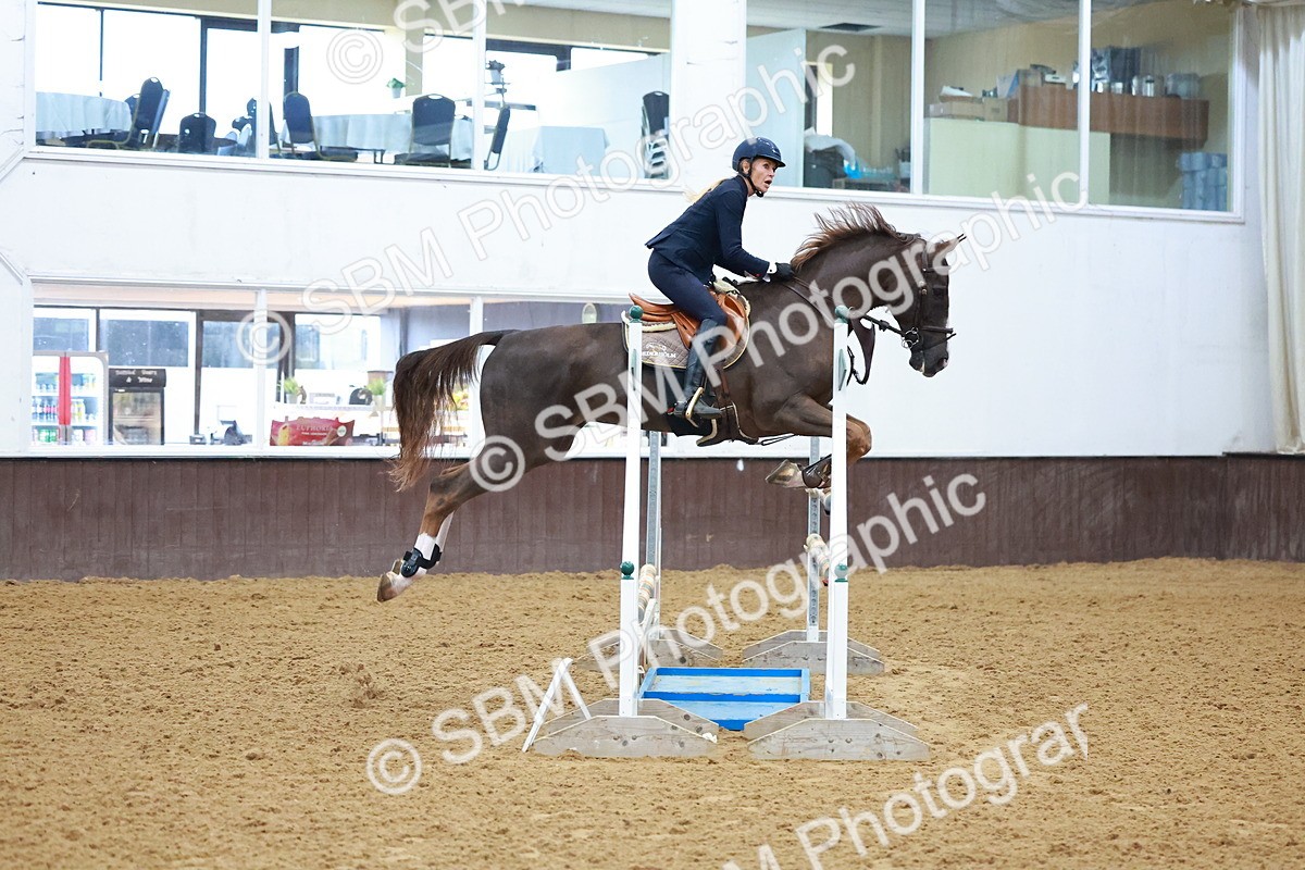 SBM_001907 - Class 5 - Senior Foxhunter 1.20m