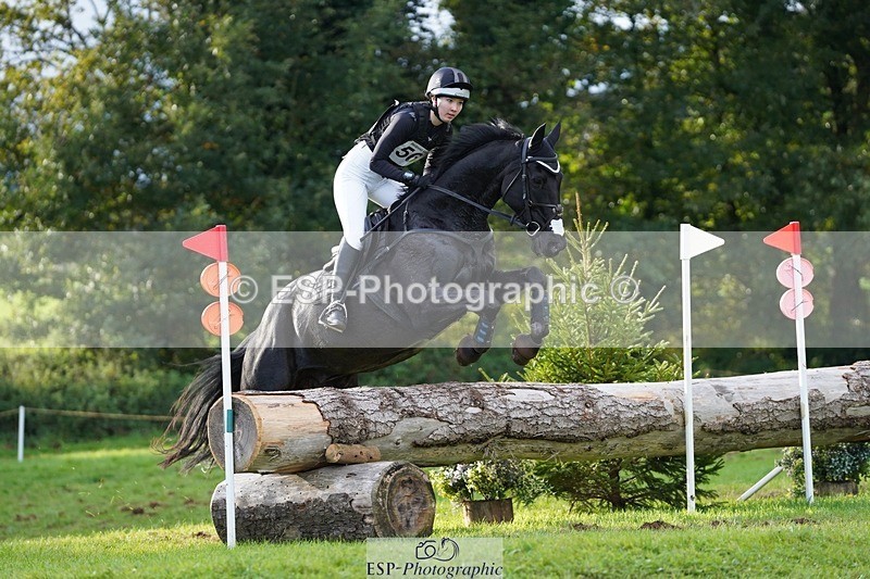 231021-161530-20688 - 563-SOUTHPAW-Kaia.Land-SC+XC