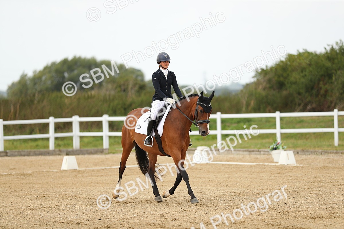 SBM_017876 - Class 14 - Novice 23 - 15.16-16.19