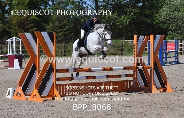 BPP_8068 - CLASS 3 Senior BritiNovice/ 90cm Open