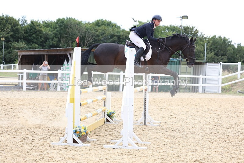 3E7A6435 - Class 8: Senior Newcomers/1.10m open