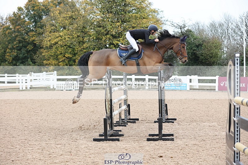 241101A-120632-01628 - FRI Cls 5 Newcomers and 1.10m Open