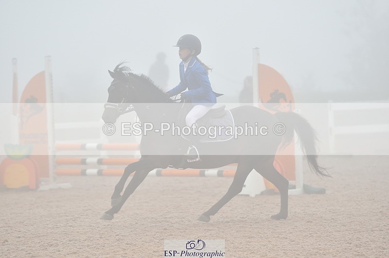 230902A-090140-00142 - Cls 1 Pony Intro 70cm