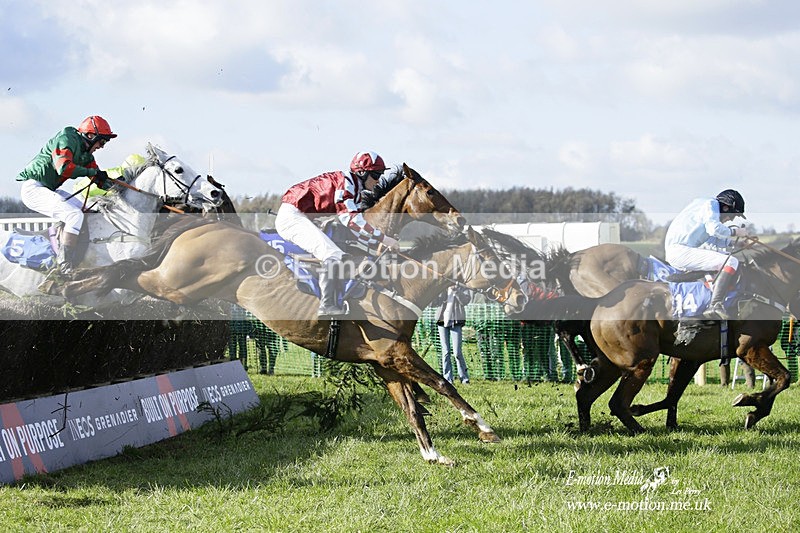 PtP 050322 602 - The Beaufort Races Didmarton 05/03/22