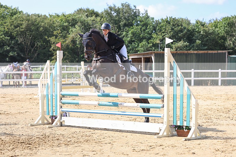 3E7A0662 - Class 4: Senior British Novice/90cm open