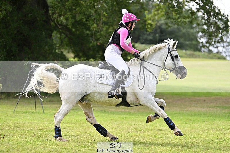 240825X-140202-34722 - 80cm XC 14.30 to 15.30