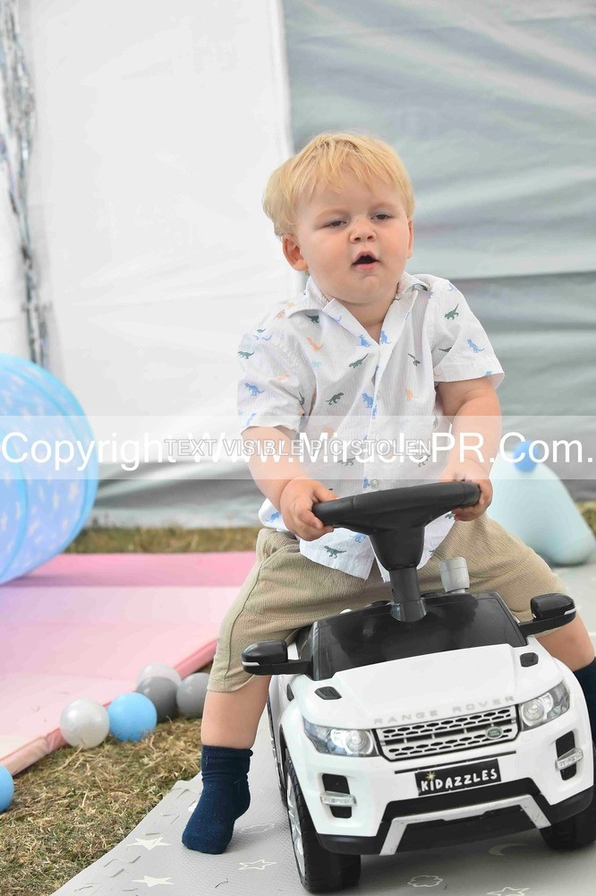 SH4_2284 - Bonny baby competition.