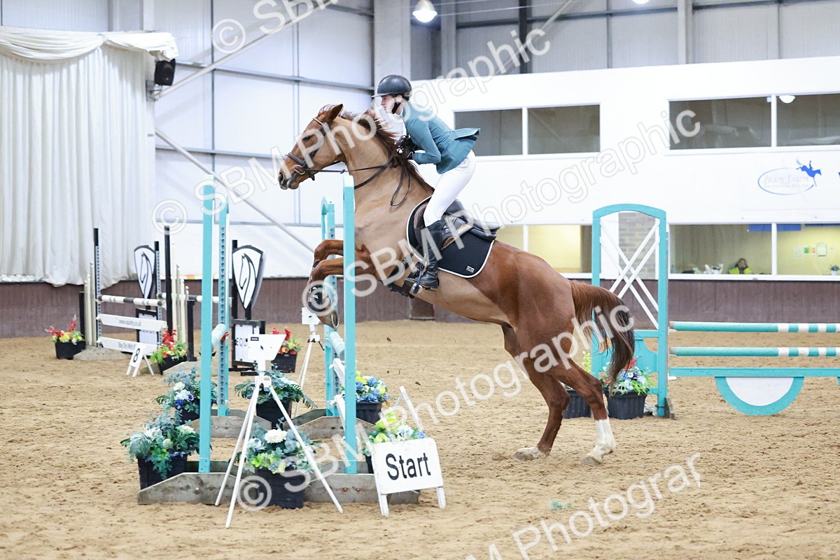 SBM_007565 - Class 24 - Nupafeed Supplements Senior Discovery/ 1m Open