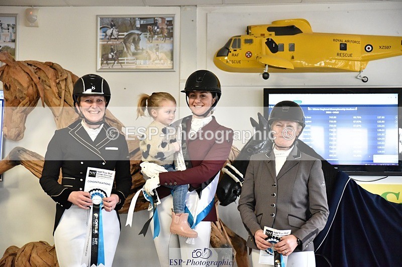 250215-153836-04519 - Medium Gold Presentations