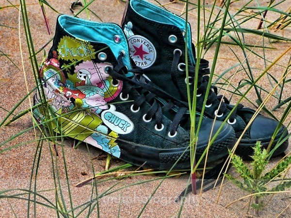 Boots in Sand. - Still Life / Contemporay Art