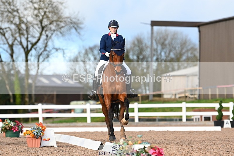 240218A-160113-09298 - 209-Charlotte.Dicker-Catherston.Tarantella