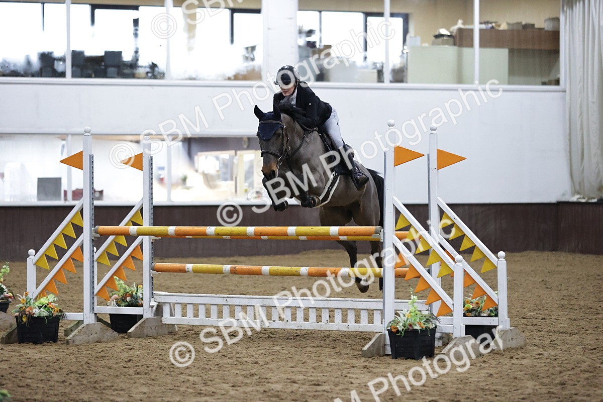 SBM_001086 - Class 4 - Senior Newcomers/ 1.10m Open