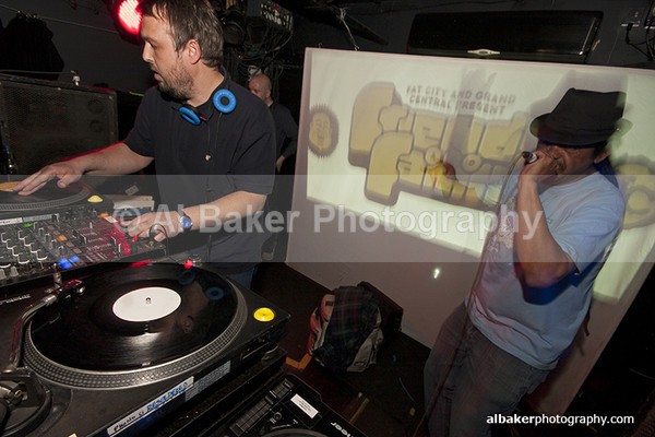 11 - Friends-&-Family @ the-roadhouse 02.05.15 (a)