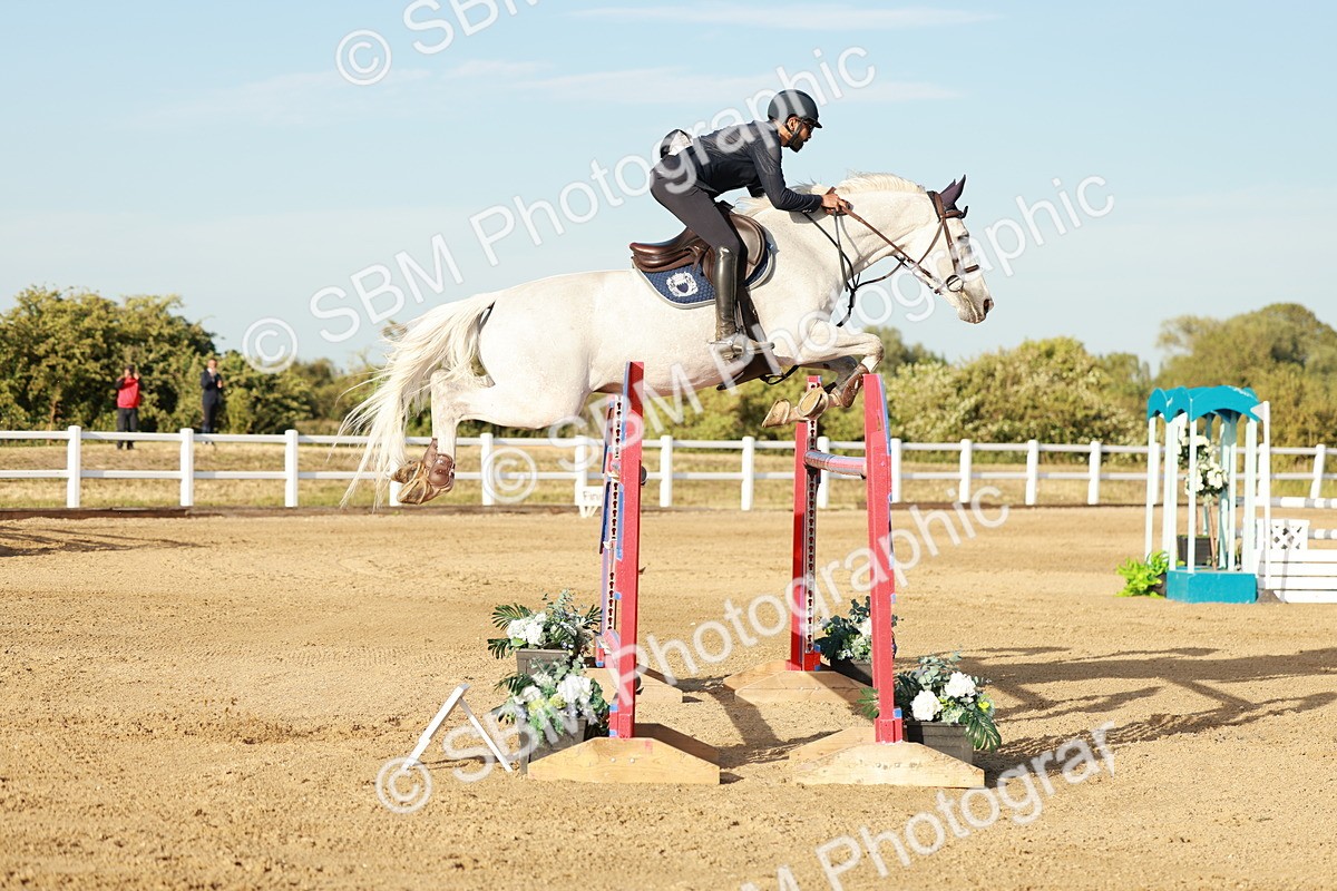SBM_009002 - Class 6 - National 1.30m 1.40m Open Handicap