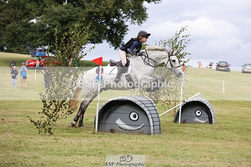 240825X-160708-36405 - 80cm XC 15.30 to 16.30