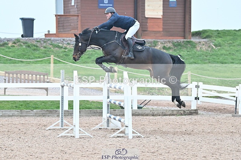 240113A-145839-02427 - Cls 15 National 1.30m and 1.40m