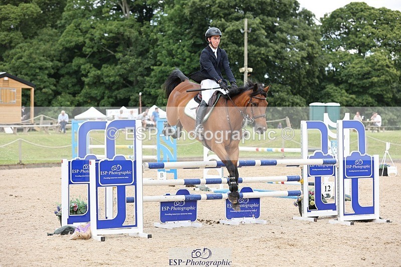 240711-124655-27294 - Cls 122 1.10m Amateur Quali