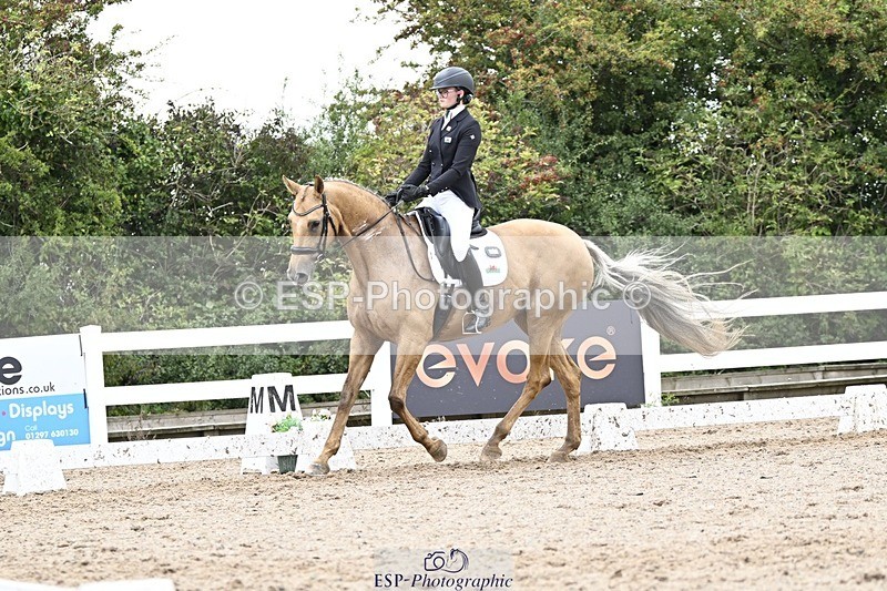 250907-170416-10898 - 054-Amy.Louise.LloydDiva.Royale