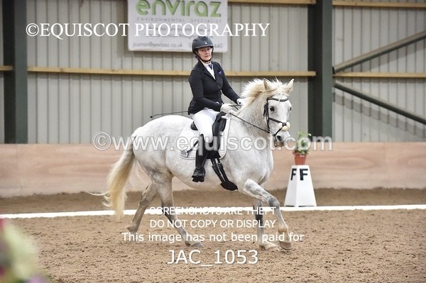 JAC_1053 - CLASS 4 NOVICE 1