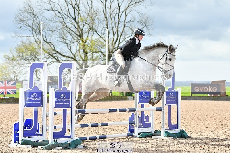 251026-114212-02576 - Cls 23+24 80cm Club and Schools