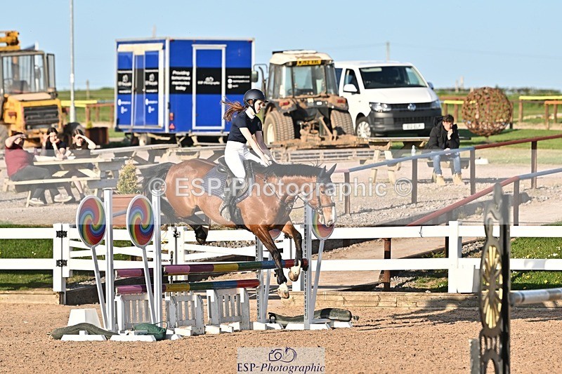 250429-185250-00736 - 90cm