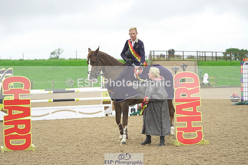 230730A-135616-10194 - Cls 27 Chard Grand Prix