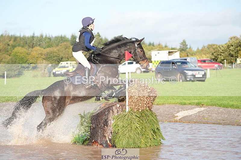 251024A-155919-14650 - C-254-Emily.Mainieri