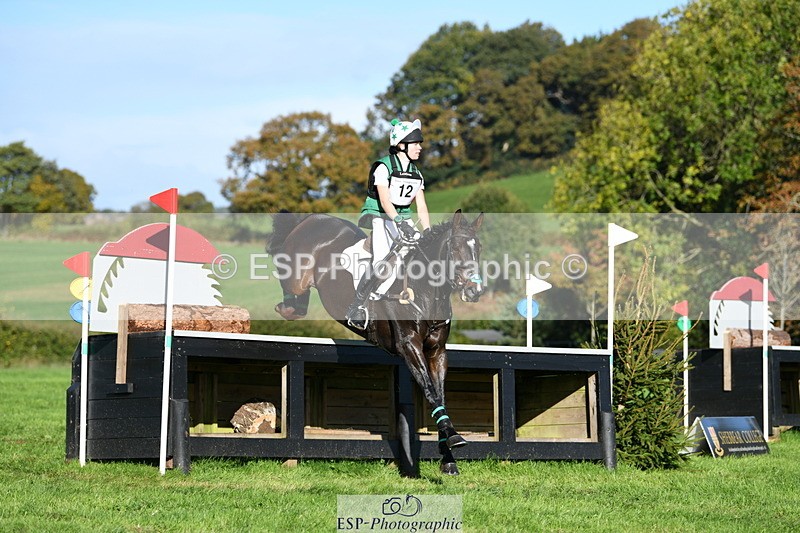 251024A-110529-07551 - A-012-Beth.Hobden