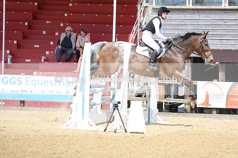 3E7A0373 - Class 10: Senior 95cm open