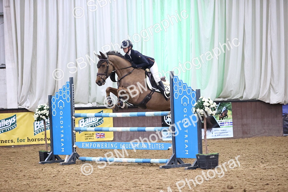 SBM_007522 - Class 23 - Senior Newcomers - 1.10m