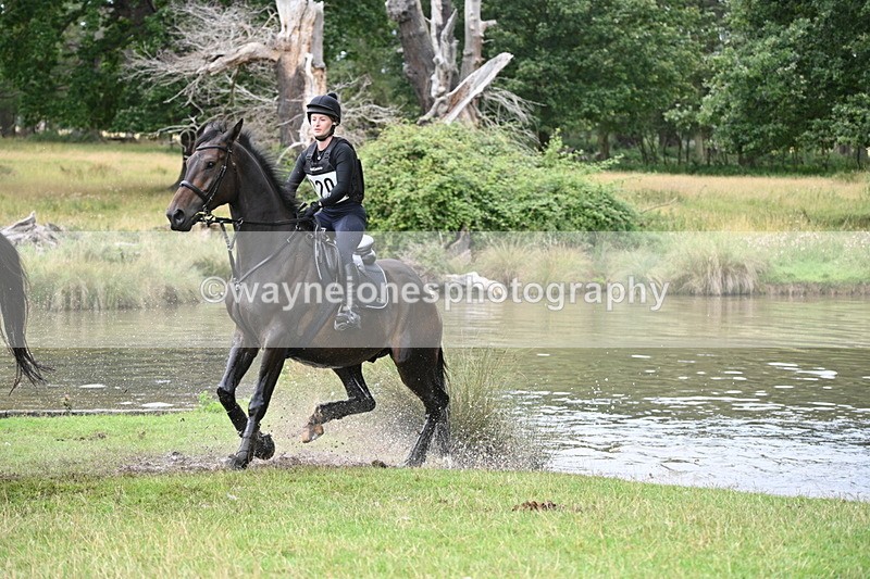 WJ7_3499 - Time at Water 12:15 to 12:50