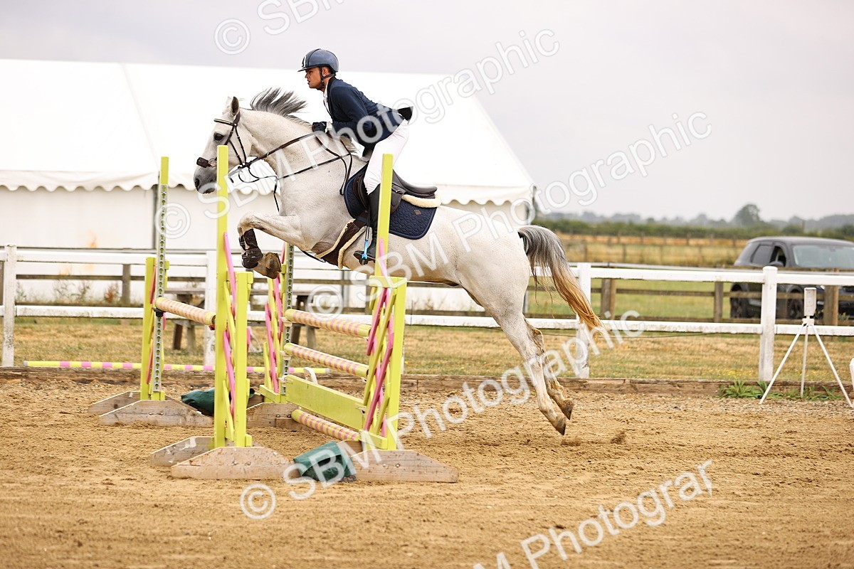 SBM_026512 - Class 12 - Amateur Championship Qualifier 1.05m