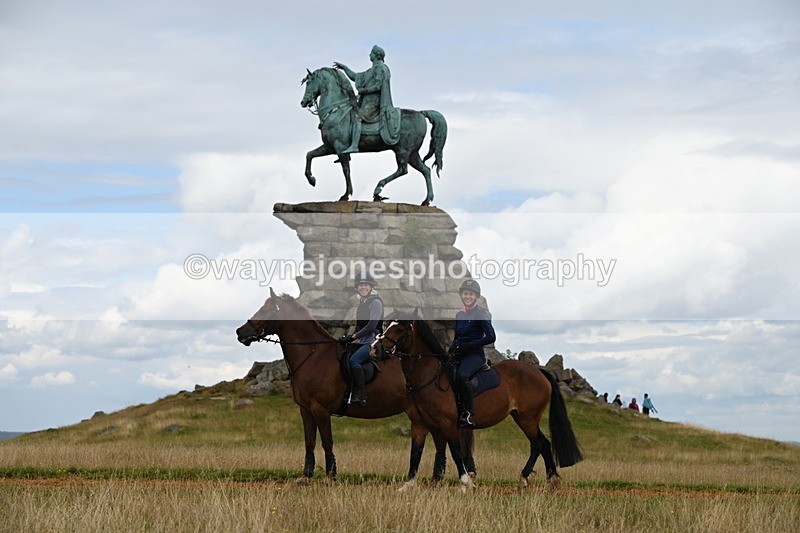 DSC_9258 - Time at Statue 14:33 to 15:10