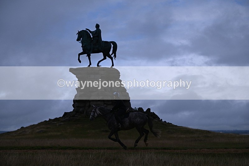 DSC_3715 - Time at Statue 13:51 to 14:55