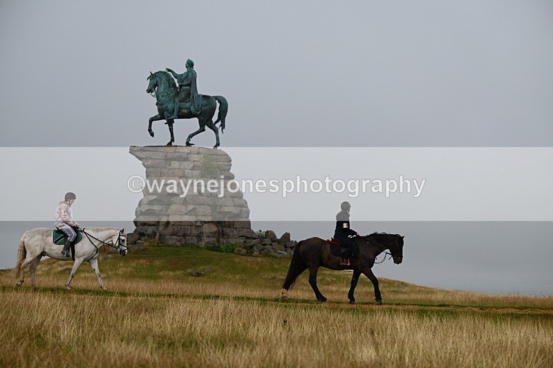 DSC_4011 - Time at Statue 14:56 to 15:05