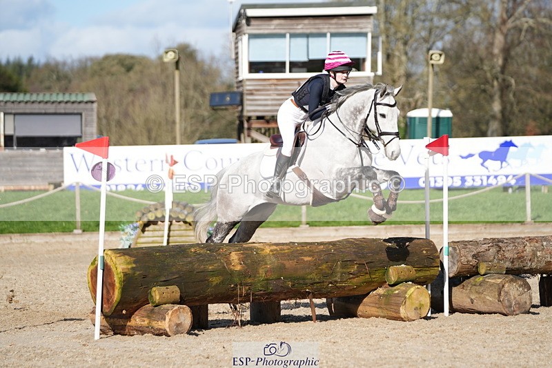 260228A-133120-00958 - Cls 2, 80cm 1pm to End