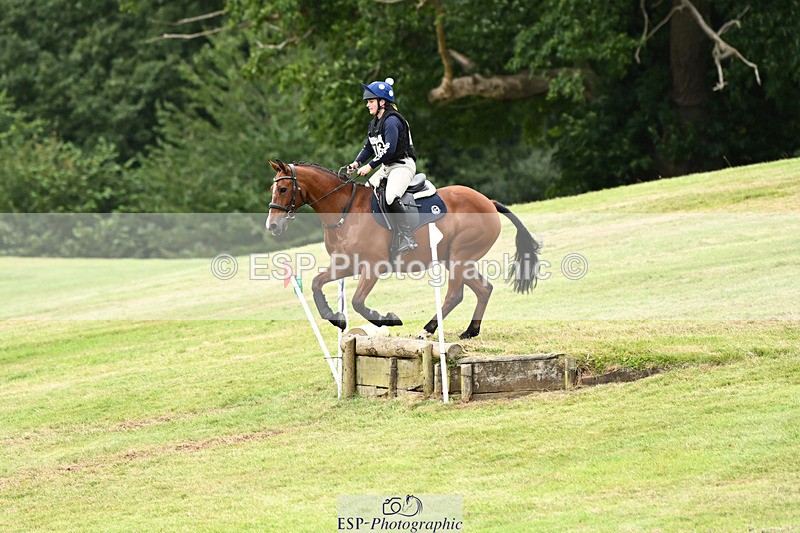 240825X-162557-36769 - 80cm XC 15.30 to 16.30