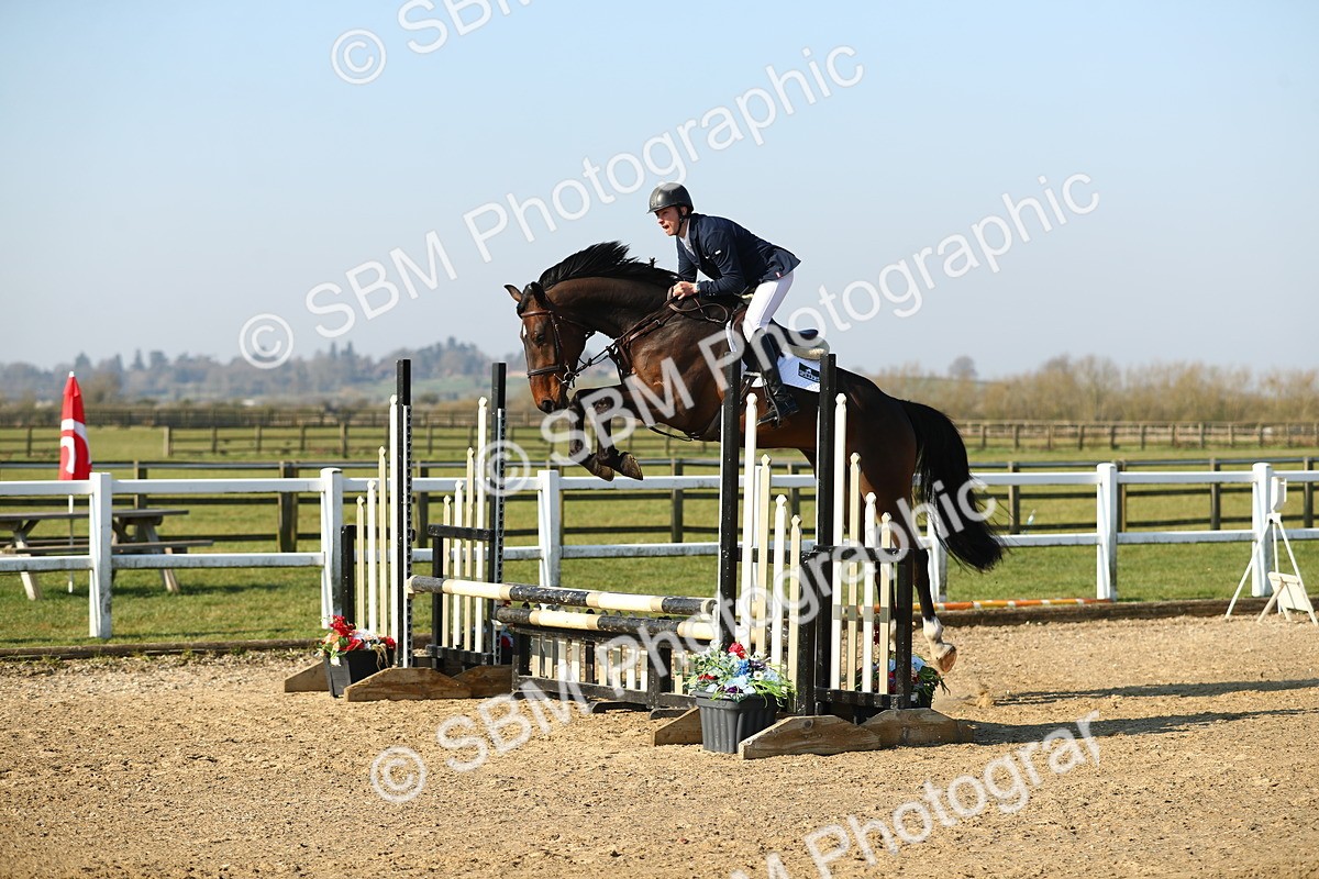 SBM_000004 - Class 1 - Clear Round