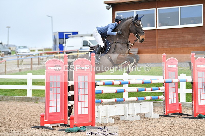 240124A-121355-00388 - Cls 3 Newcomers & 1.10m Open