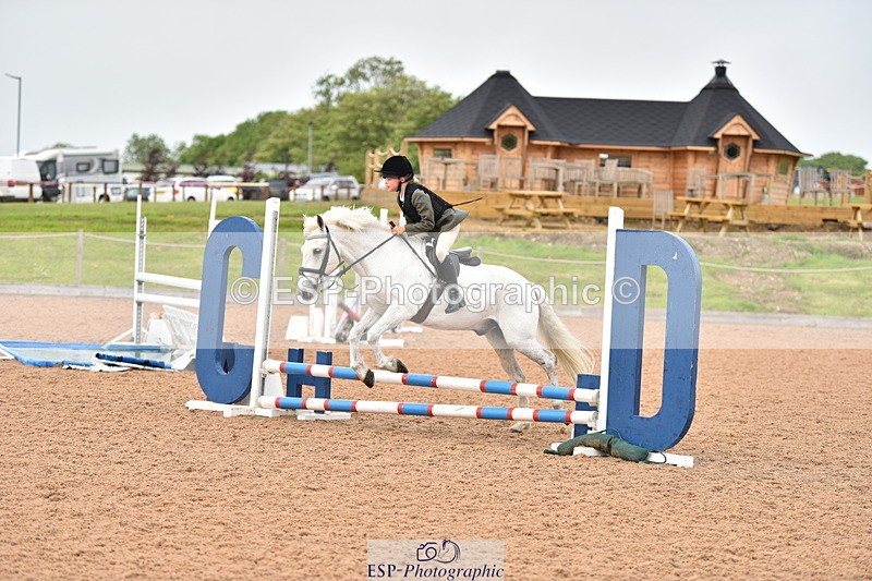 240528A-145444-00042 - 40 & 50cm