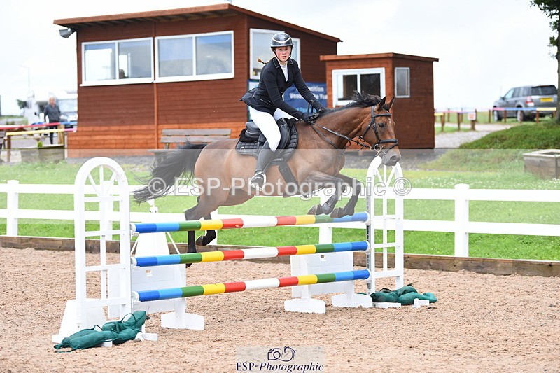 230715A-132448-01227 - Cls 4 Newcomers & 1m Open