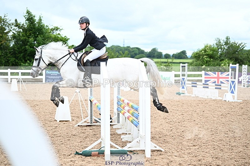 240608A-092454-00158 - Cls 8 Pony British Novice and 80cm Open