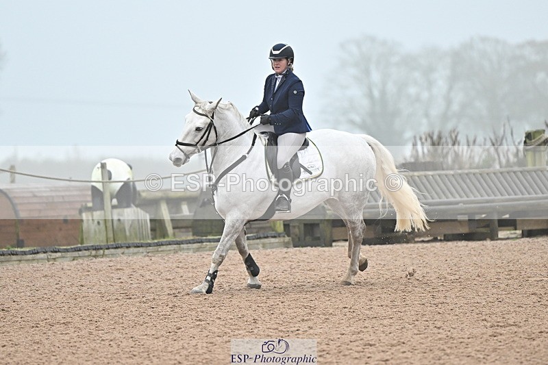 241103A-110338-06866 - SUN Cls 18 British Novice and 90cm Open