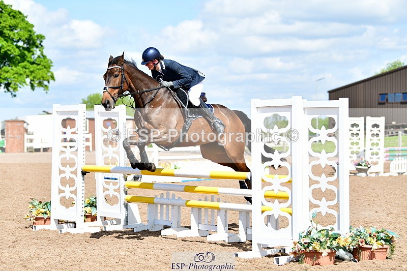 240525A-103819-05264 - Cls 23 Discovery and 1m Open