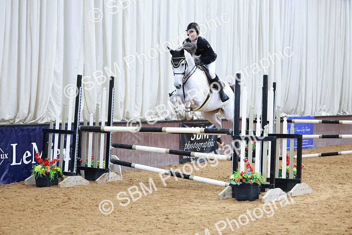 SBM_001416 - Class 4 - Senior Newcomers - 1.10m