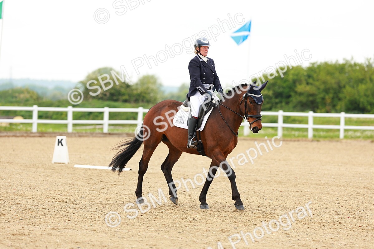 SBM_005019 - Class 16 - Novice 6