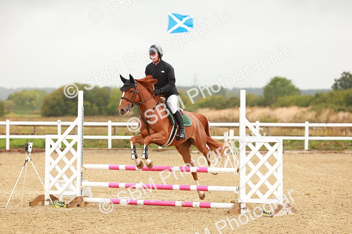 SBM_000142 - Class 1 - Clear Round